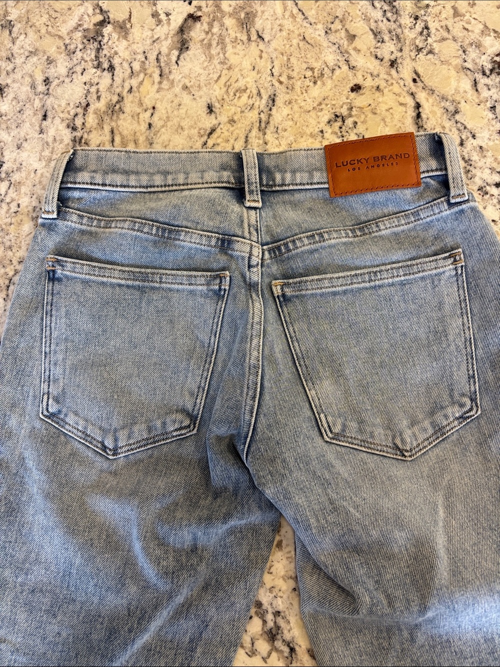 Lucky Brand Light Blue Back Pocket Denim Jeans